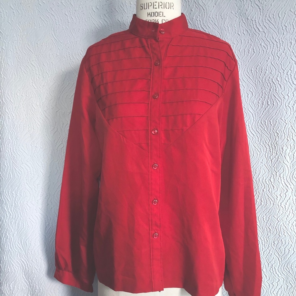 Vintage Red Colormates button down shirt sz M